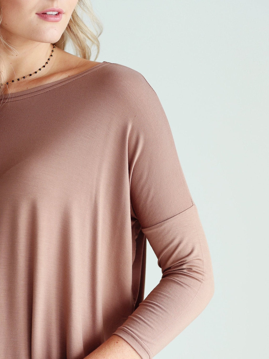 MOCHA 3/4 SLEEVE TOP