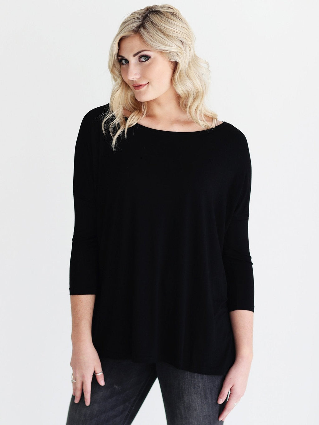BLACK 3/4 SLEEVE TOP