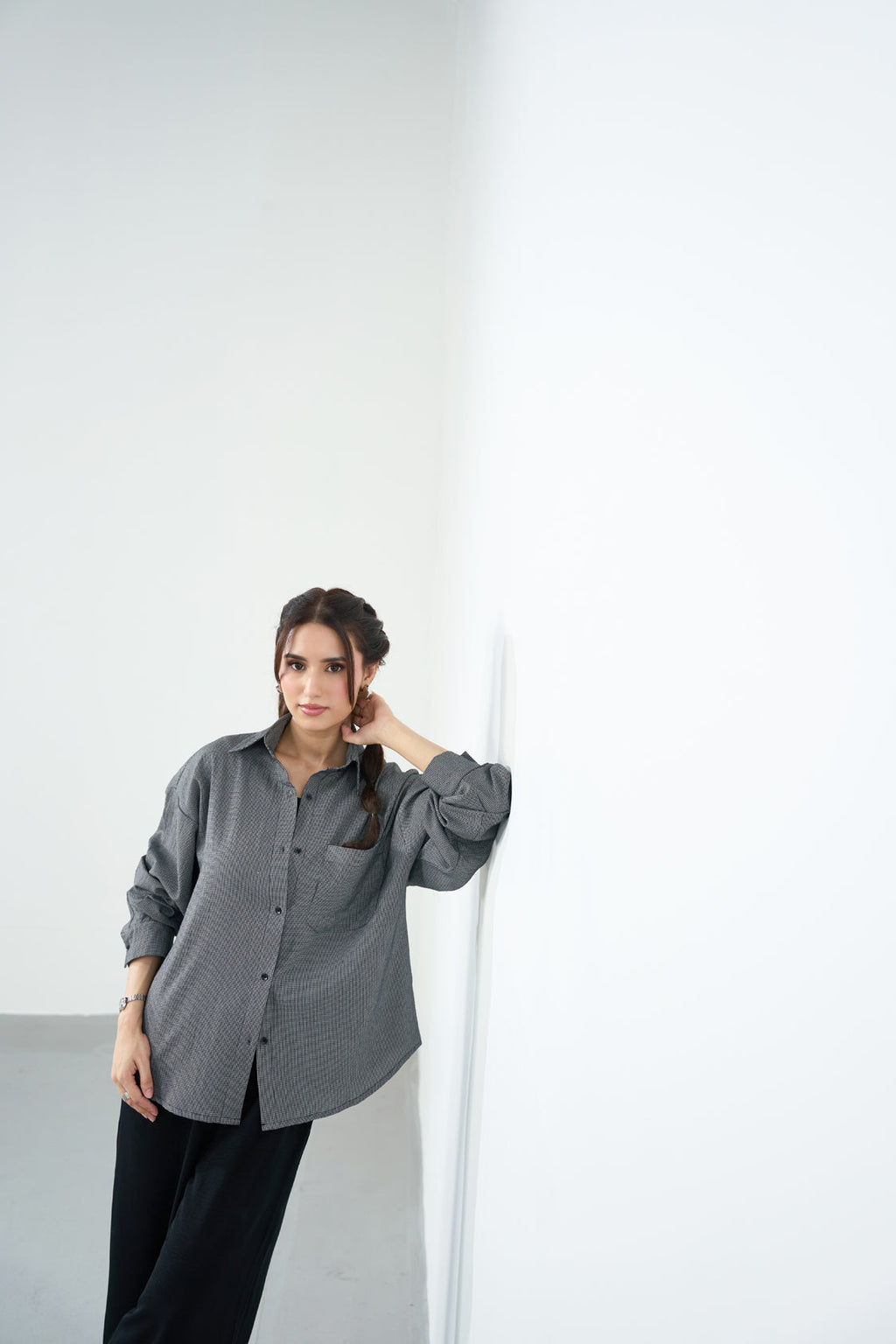 Relaxed Checkered Shirt - Charcoal stripe